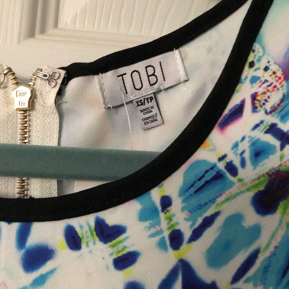 Tobi kaleidoscope dress - Picture 2 of 3